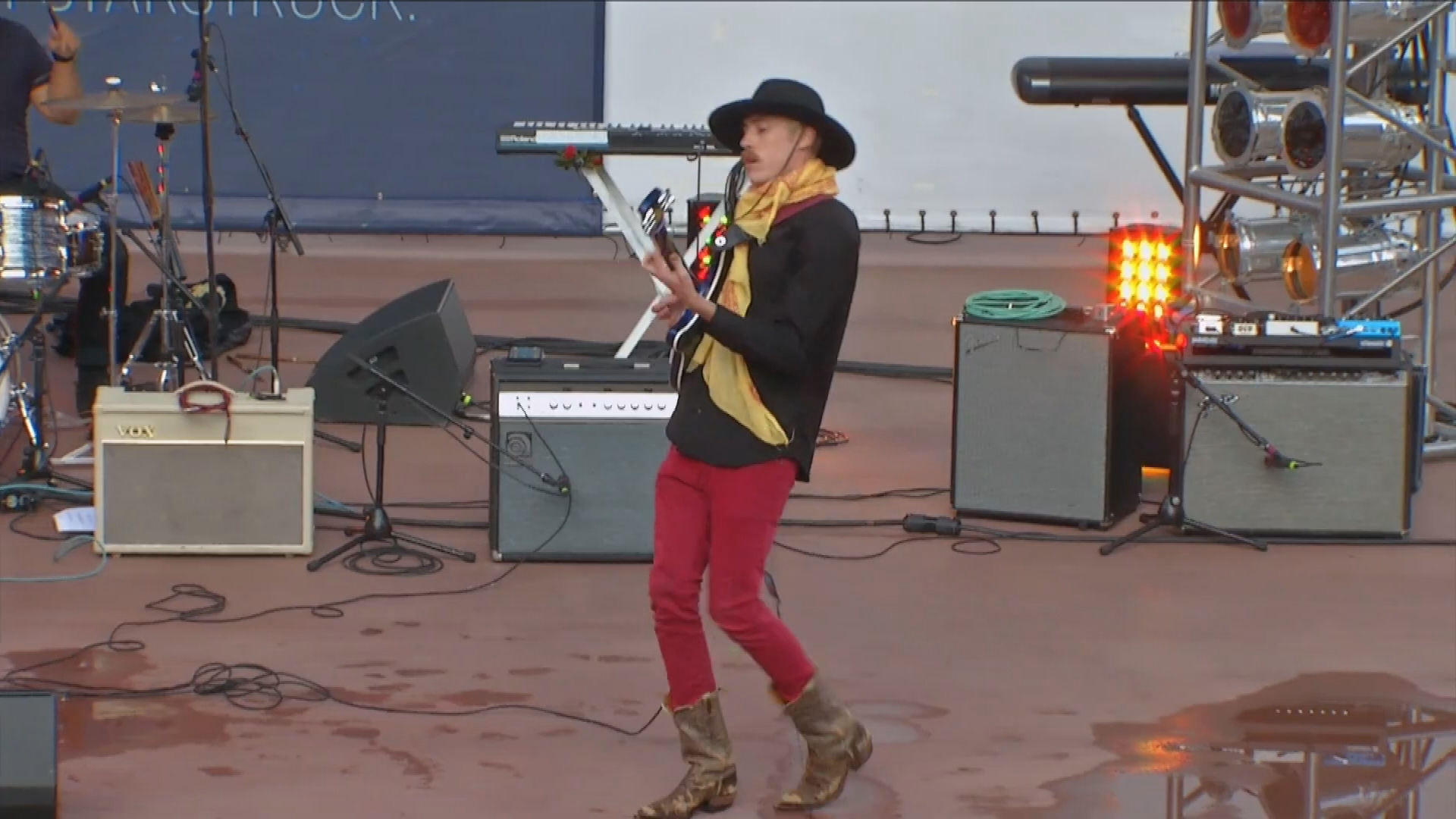 Thumbnail image for Red Rocks Premieres - Briffaut