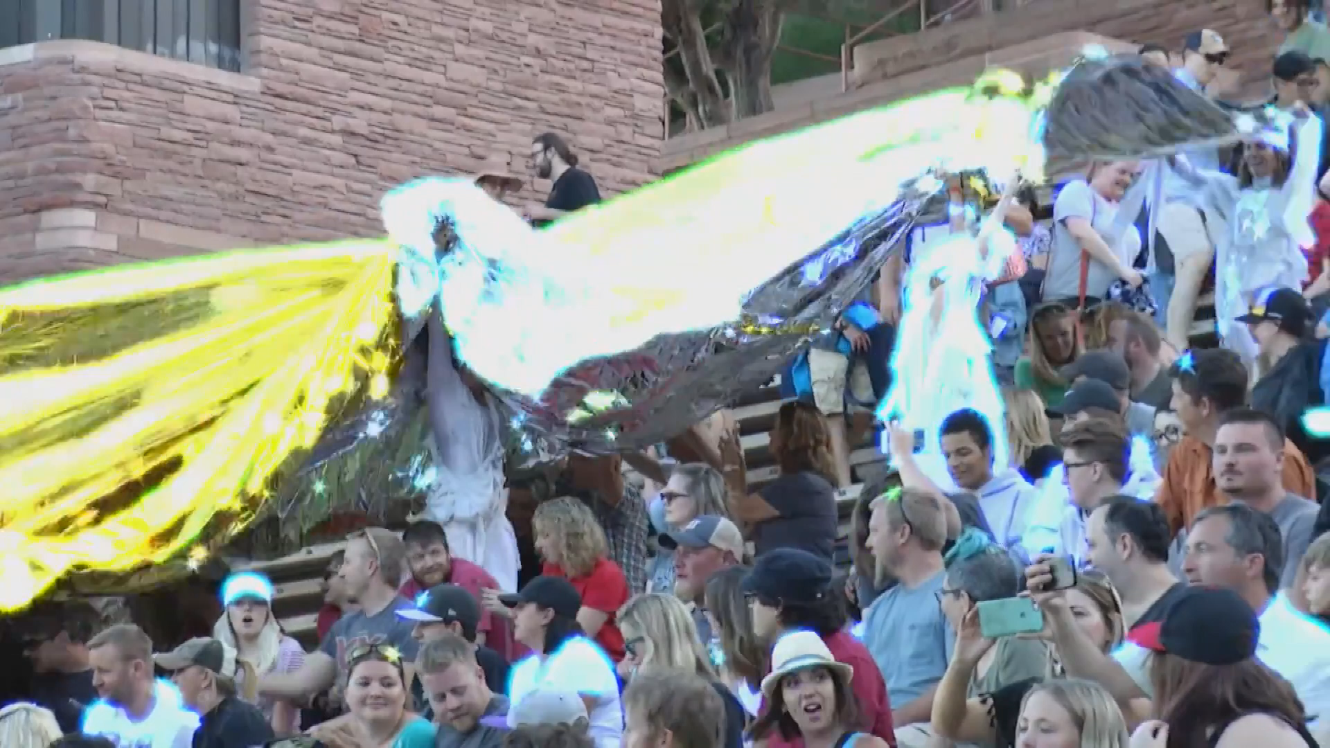 Thumbnail image for Red Rocks Premieres - DeCOLLAGE